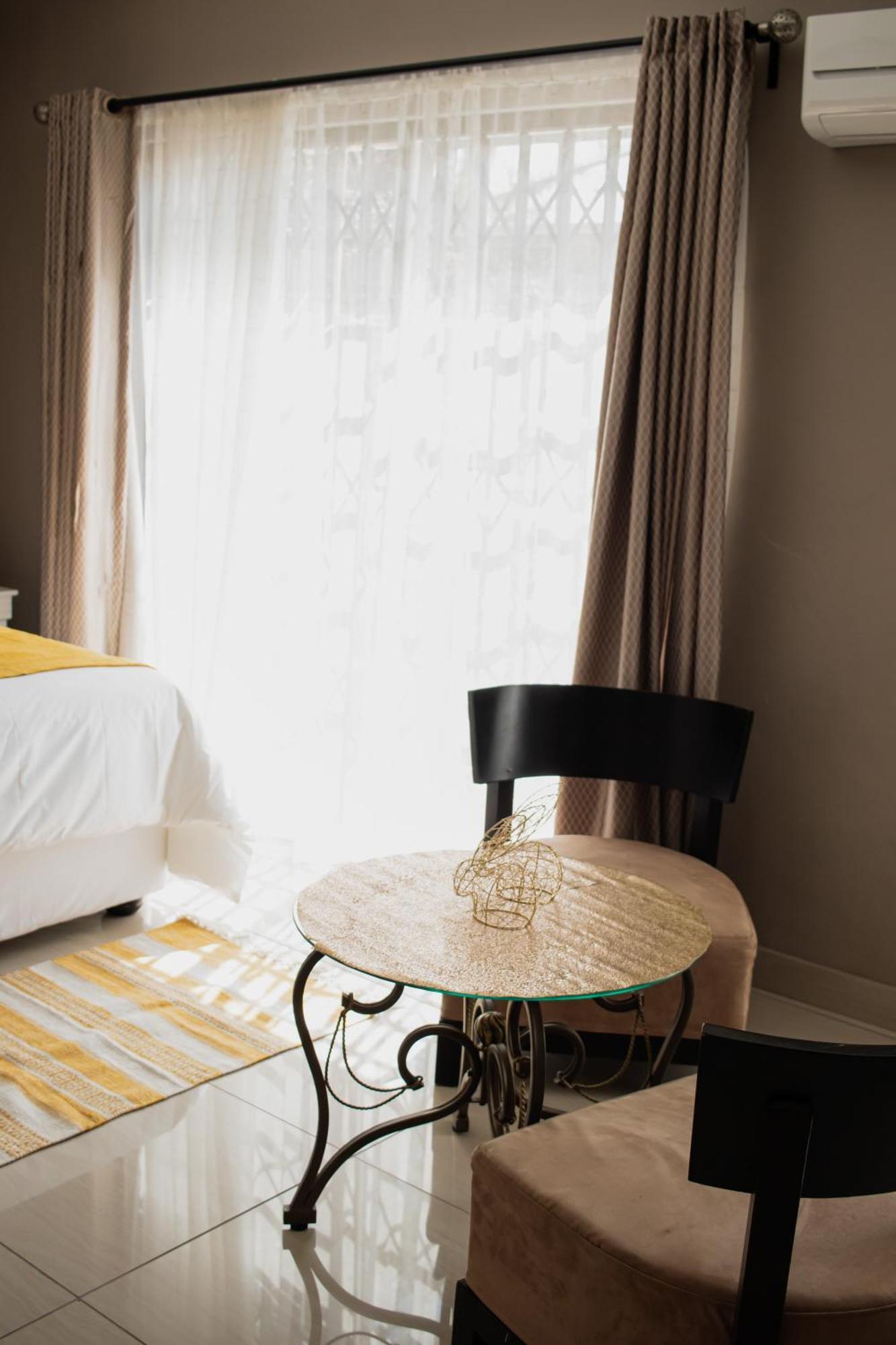 If Not Why Not Guesthouse Потчефструм Екстериор снимка